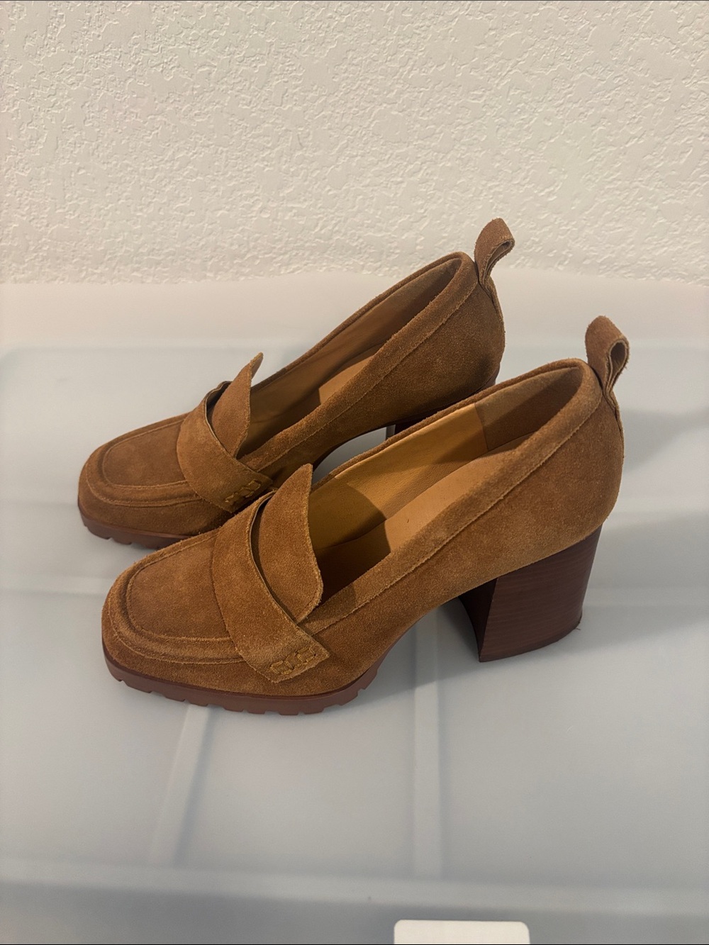 Crown Vintage suede platform loafers camel brown color SZ 9 3” Heel Desert Boho